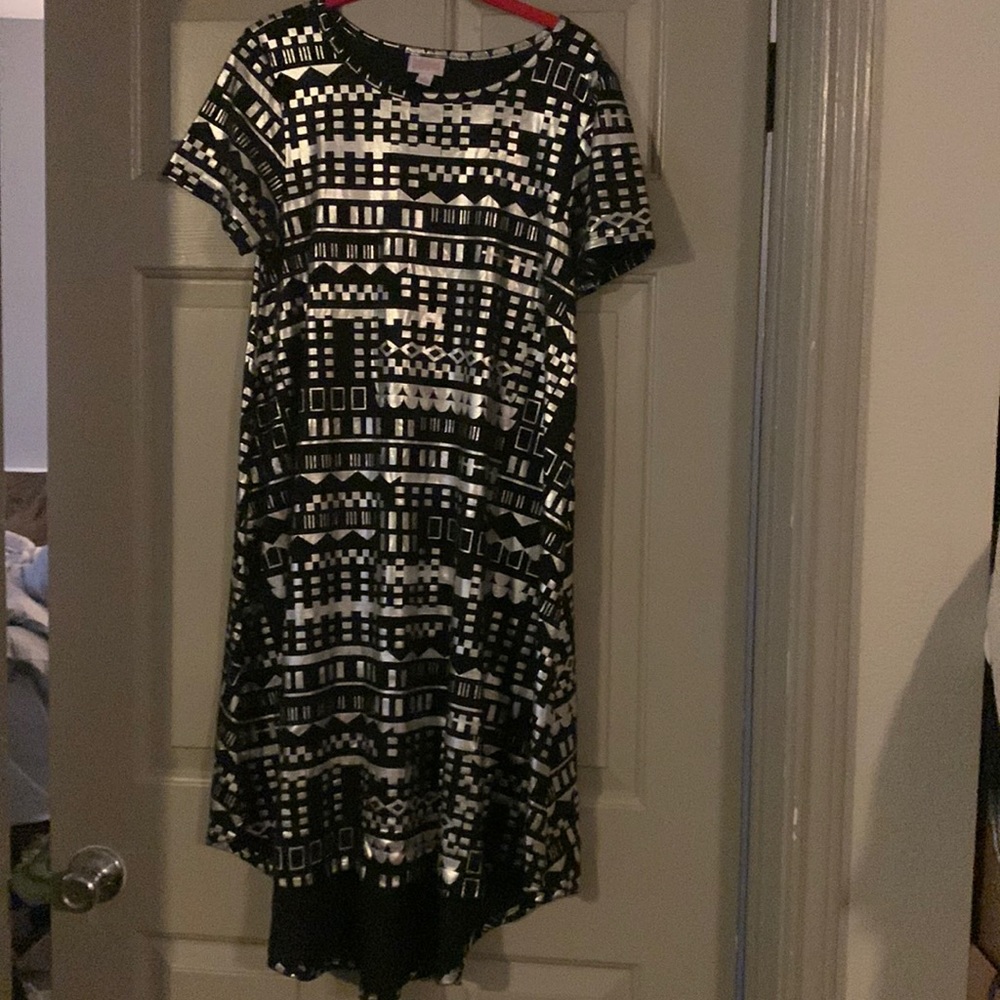 Lularoe Carly - like new condition!